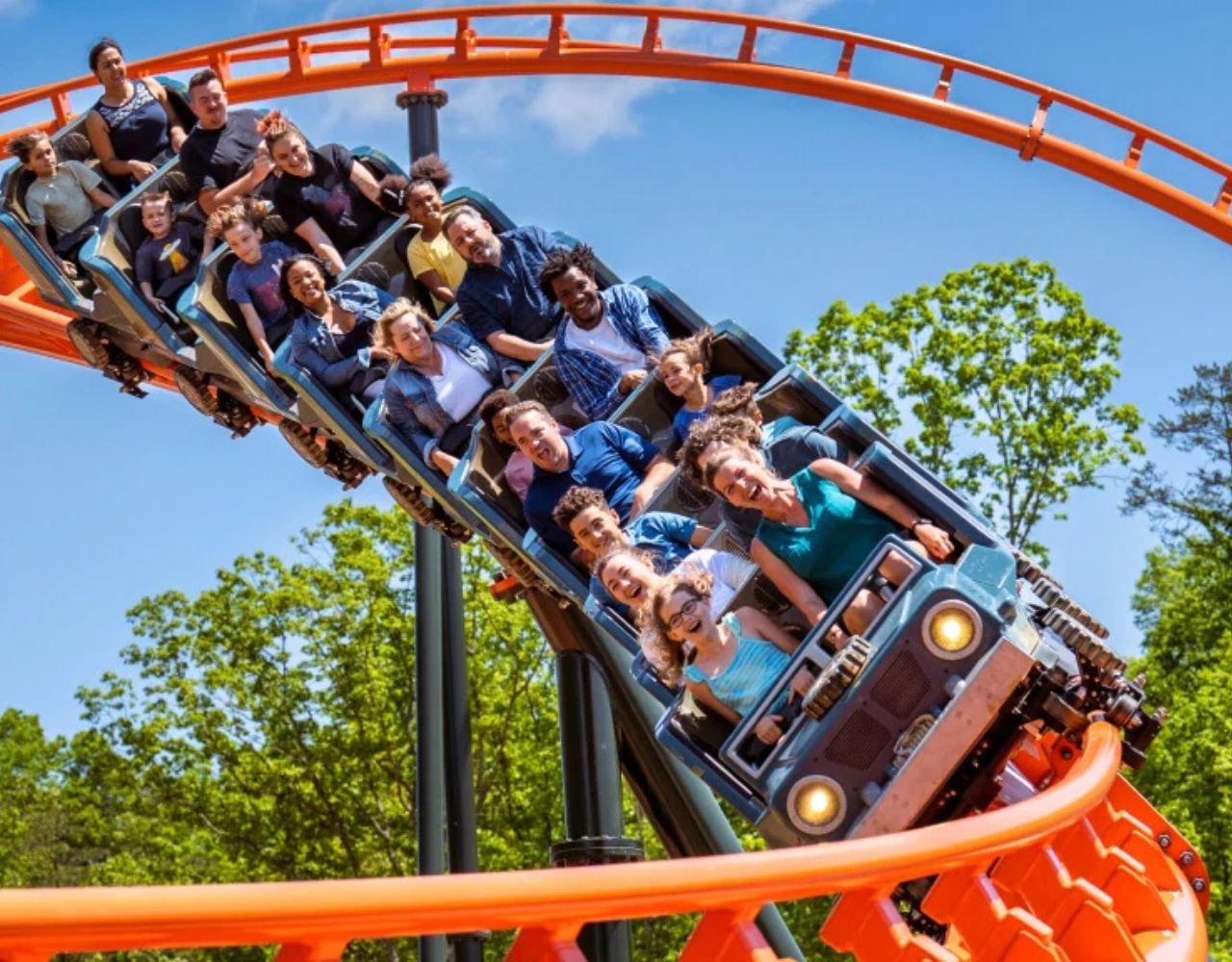 Discount Dollywood Tickets at The Ridge